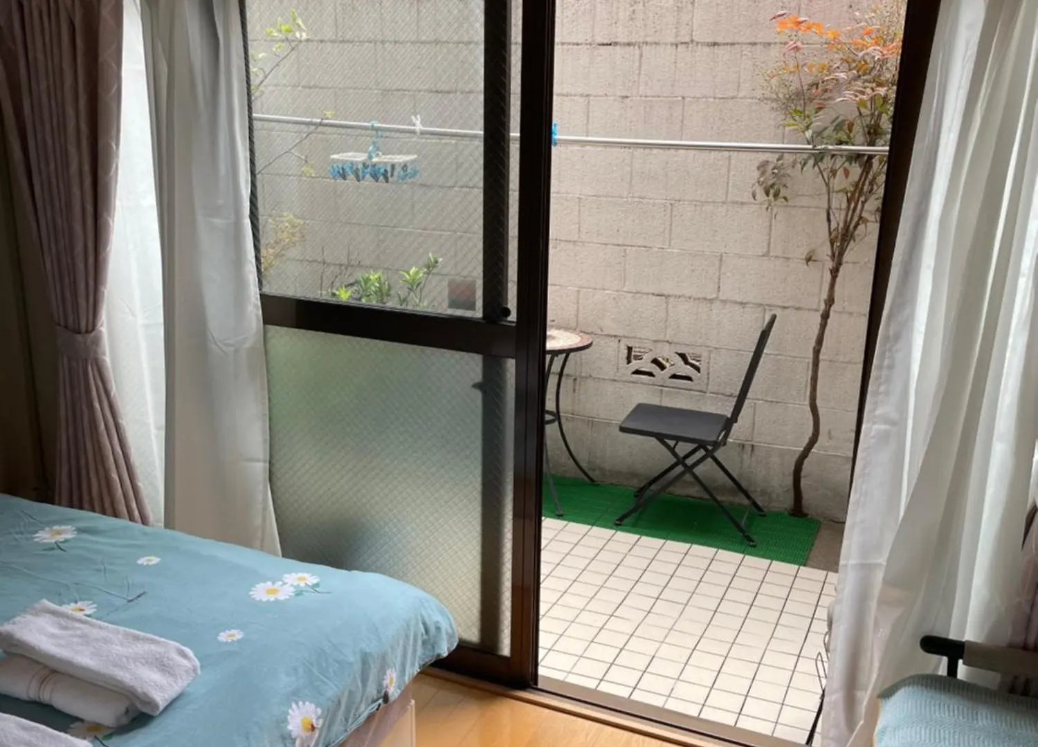 東京の港灣-Tokyo Harbor -28 Square Meter King Size Garden Room 0*,  Japão